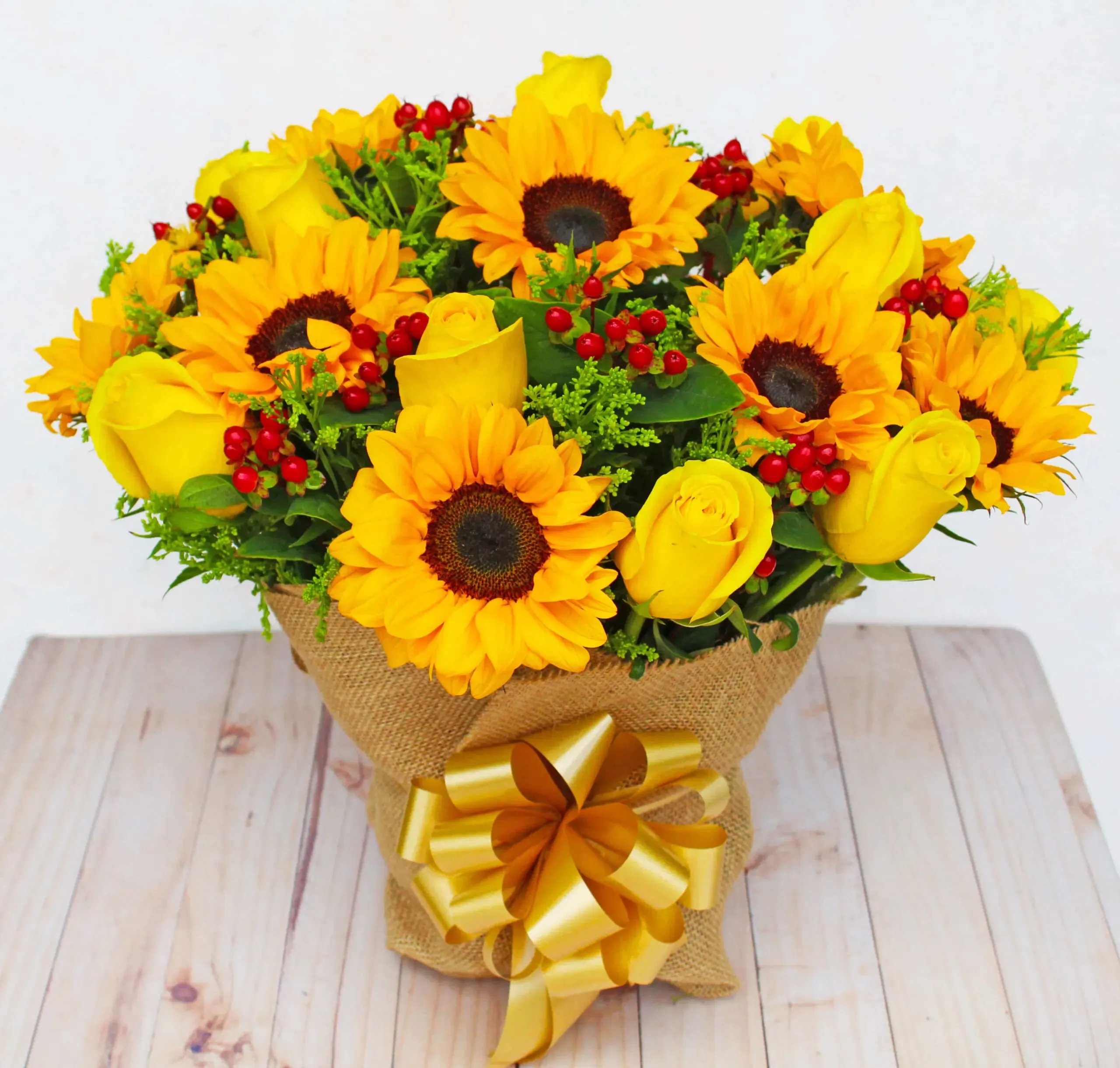 Ramo de flores amarillas.